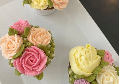 Cupcakes Bouquet Piping